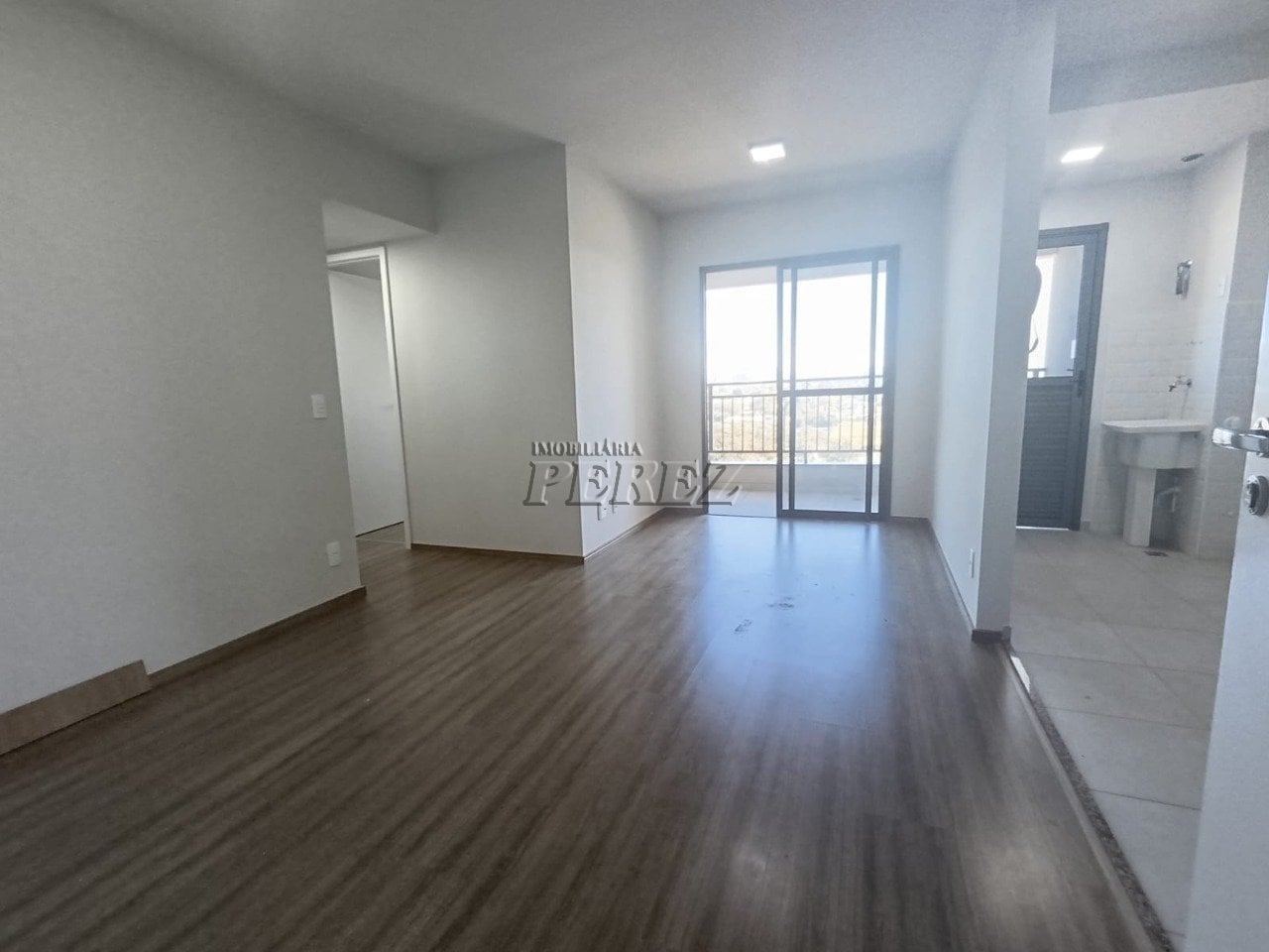 Apartamento para alugar no Edifício Vibe, região Sul de Londrina