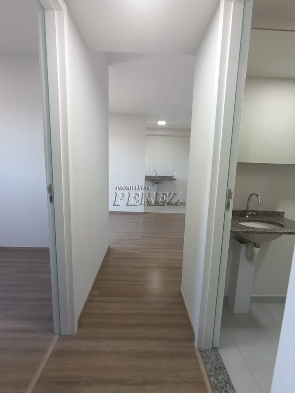 Apartamento para alugar no Edifício Vibe, região Sul de Londrina