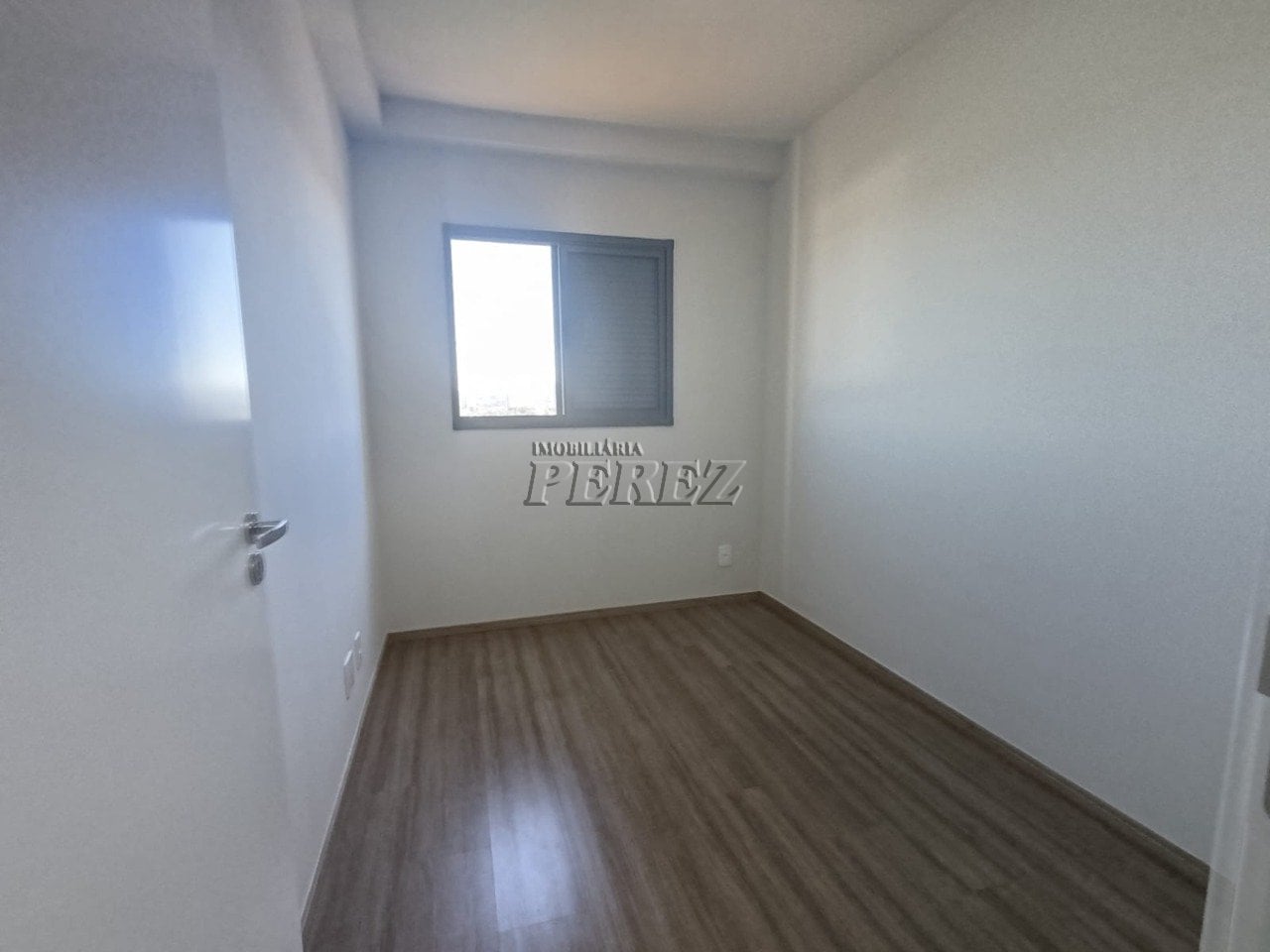 Apartamento para alugar no Edifício Vibe, região Sul de Londrina