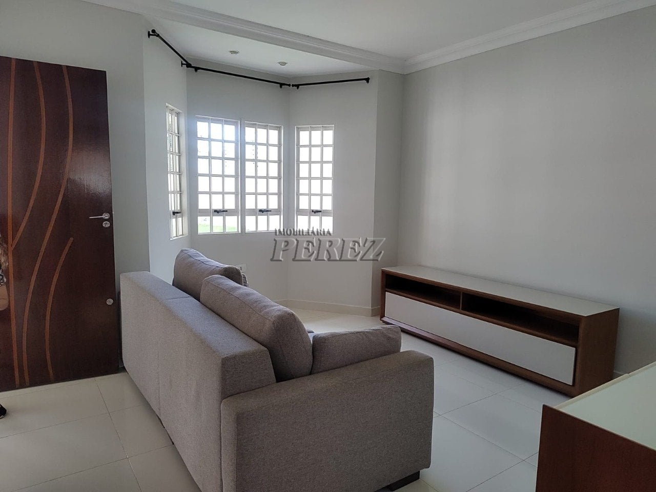 Casa à venda na região leste de Londrina - Bairro Pequena Londres