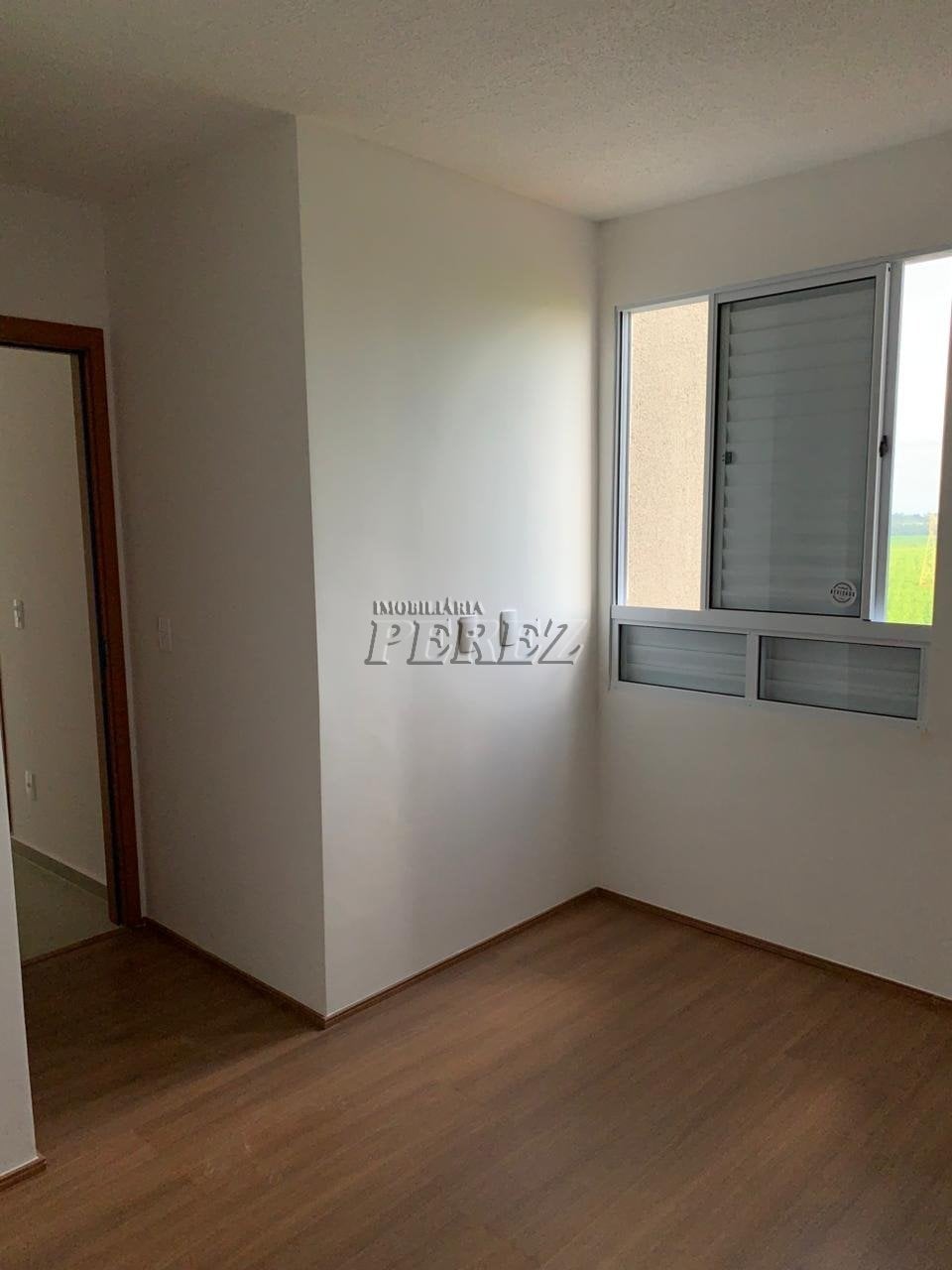 Apartamento à venda no Edifício Lake Picasso - Região leste de Londrina.