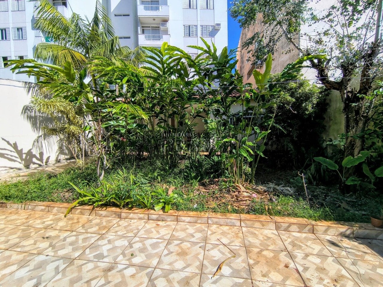 Casa à venda no centro de Londrina - Chácaras Pietraróia