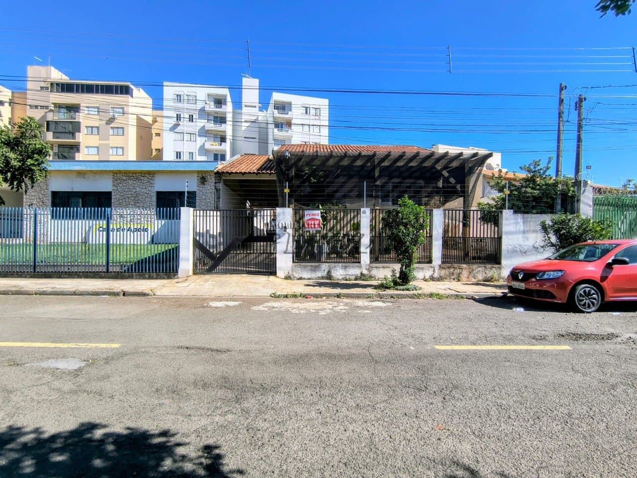Casa à venda no centro de Londrina - Chácaras Pietraróia