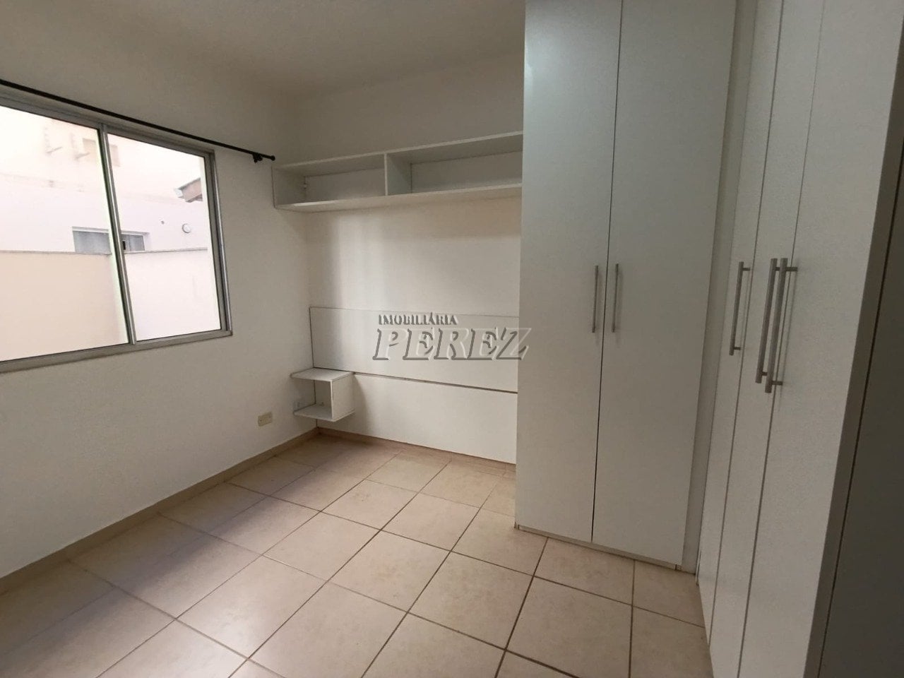Apartamento para alugar no Edificio Villa Bella Residence, na região leste de Londrina