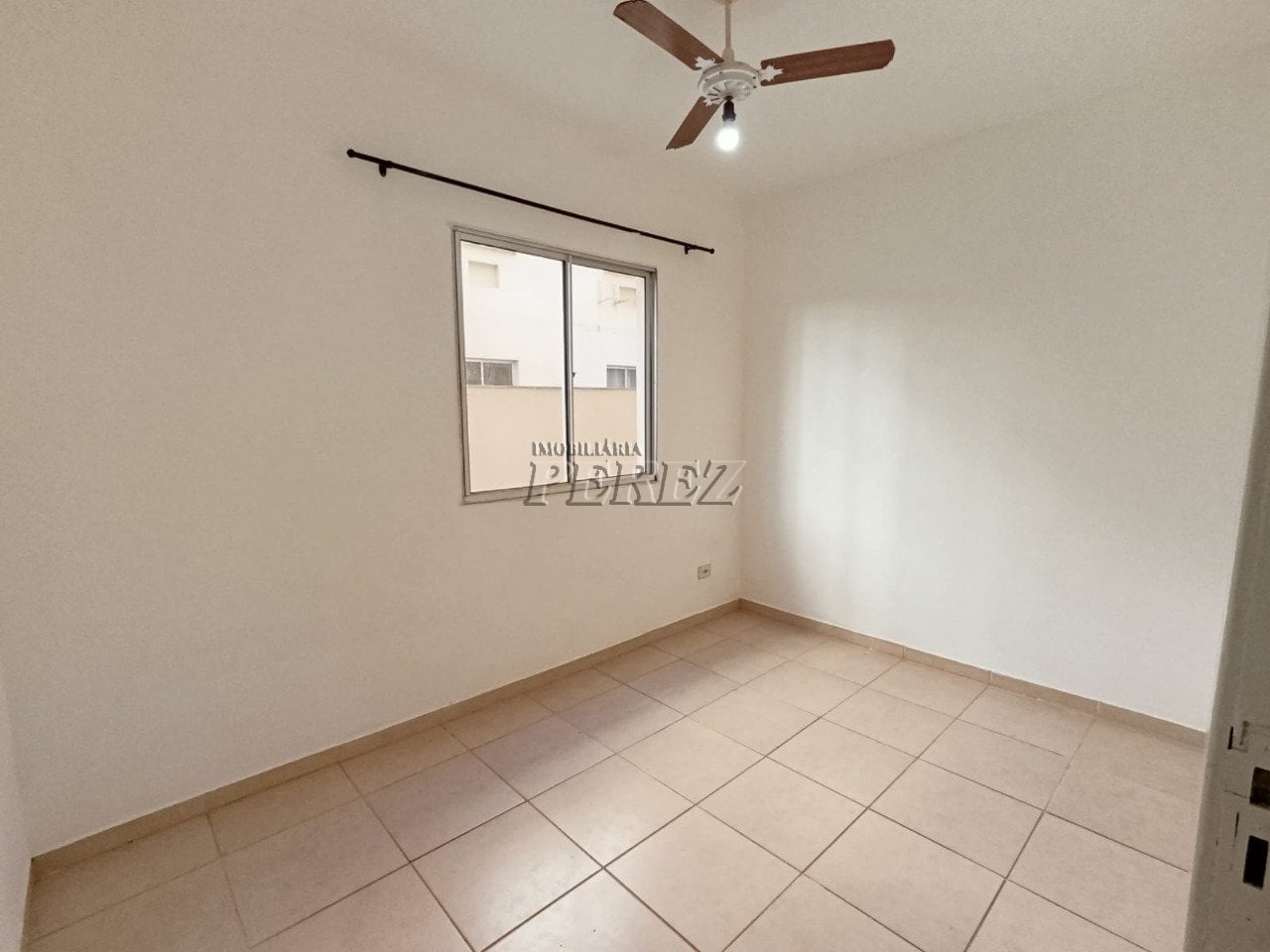 Apartamento para alugar no Edificio Villa Bella Residence, na região leste de Londrina