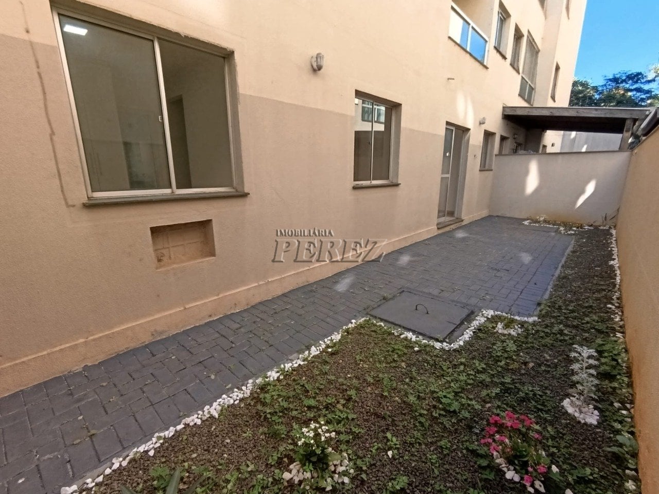 Apartamento para alugar no Edificio Villa Bella Residence, na região leste de Londrina