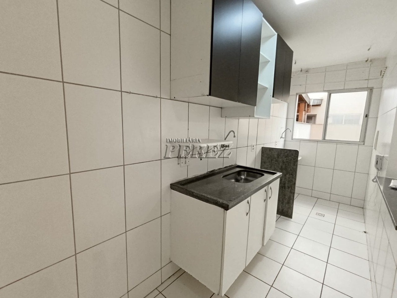 Apartamento para alugar no Edificio Villa Bella Residence, na região leste de Londrina