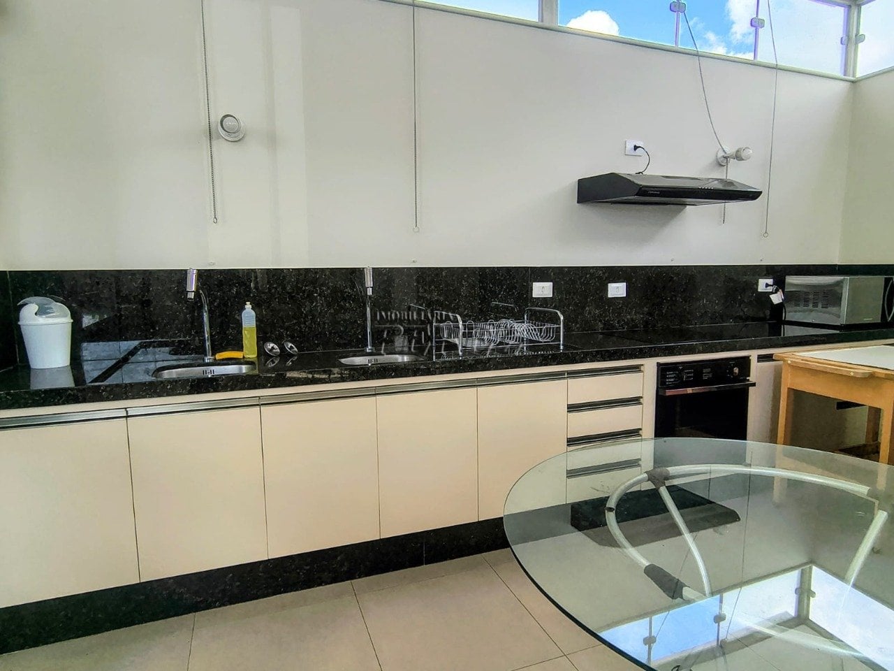 Apartamento à venda no centro de Londrina - Edifício Mediterranée
