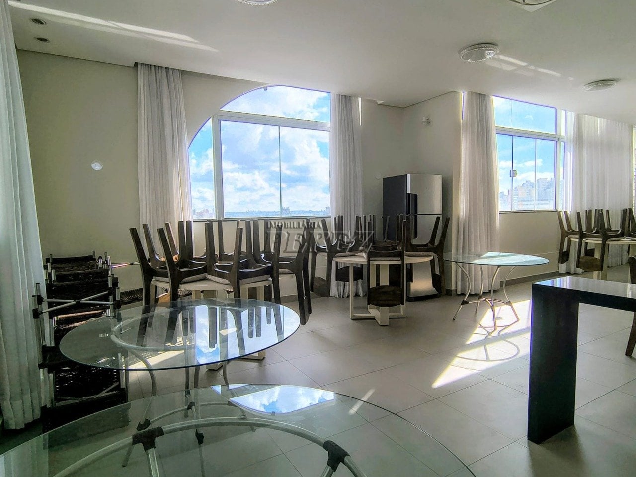 Apartamento à venda no centro de Londrina - Edifício Mediterranée