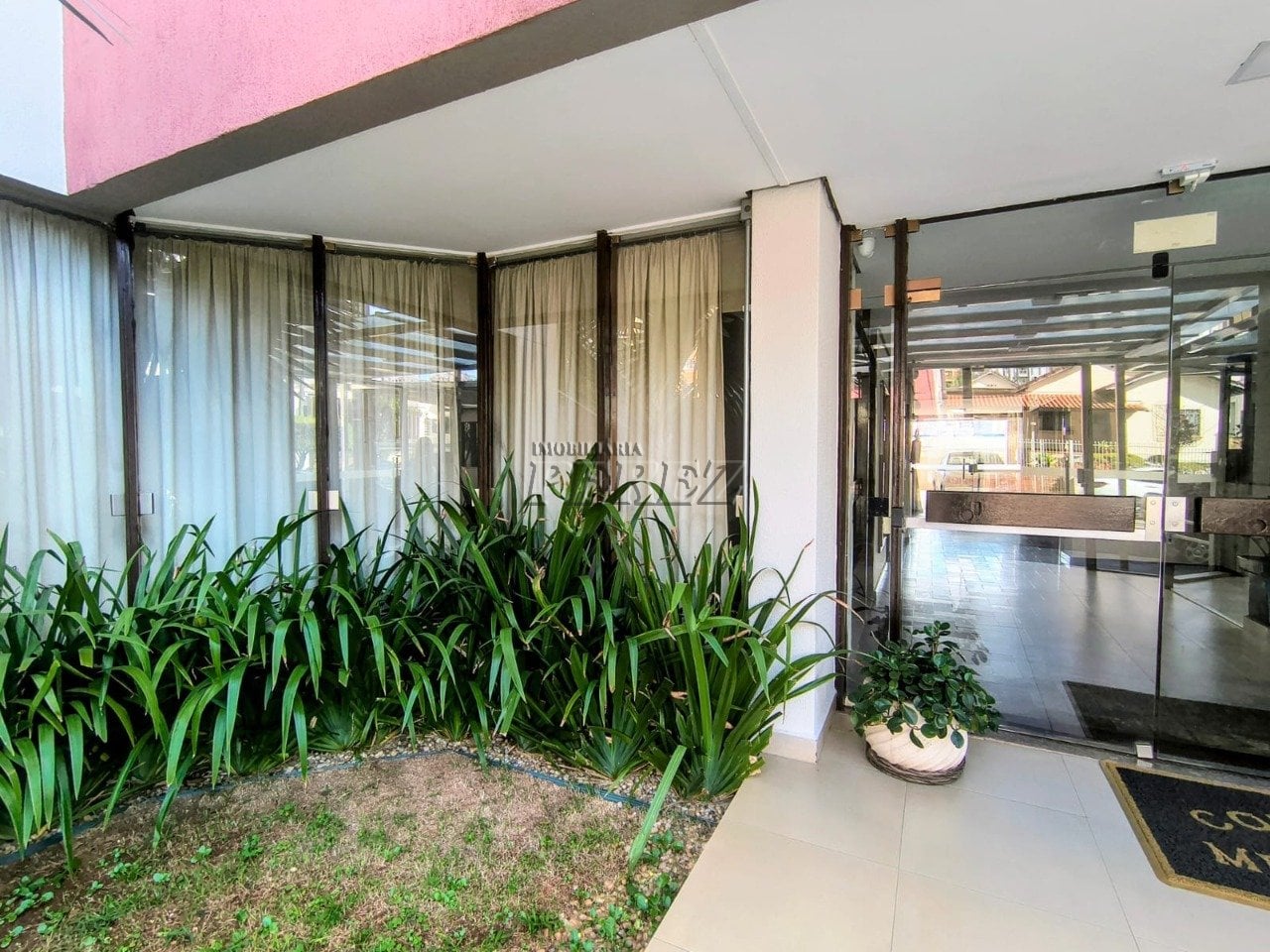 Apartamento à venda no centro de Londrina - Edifício Mediterranée