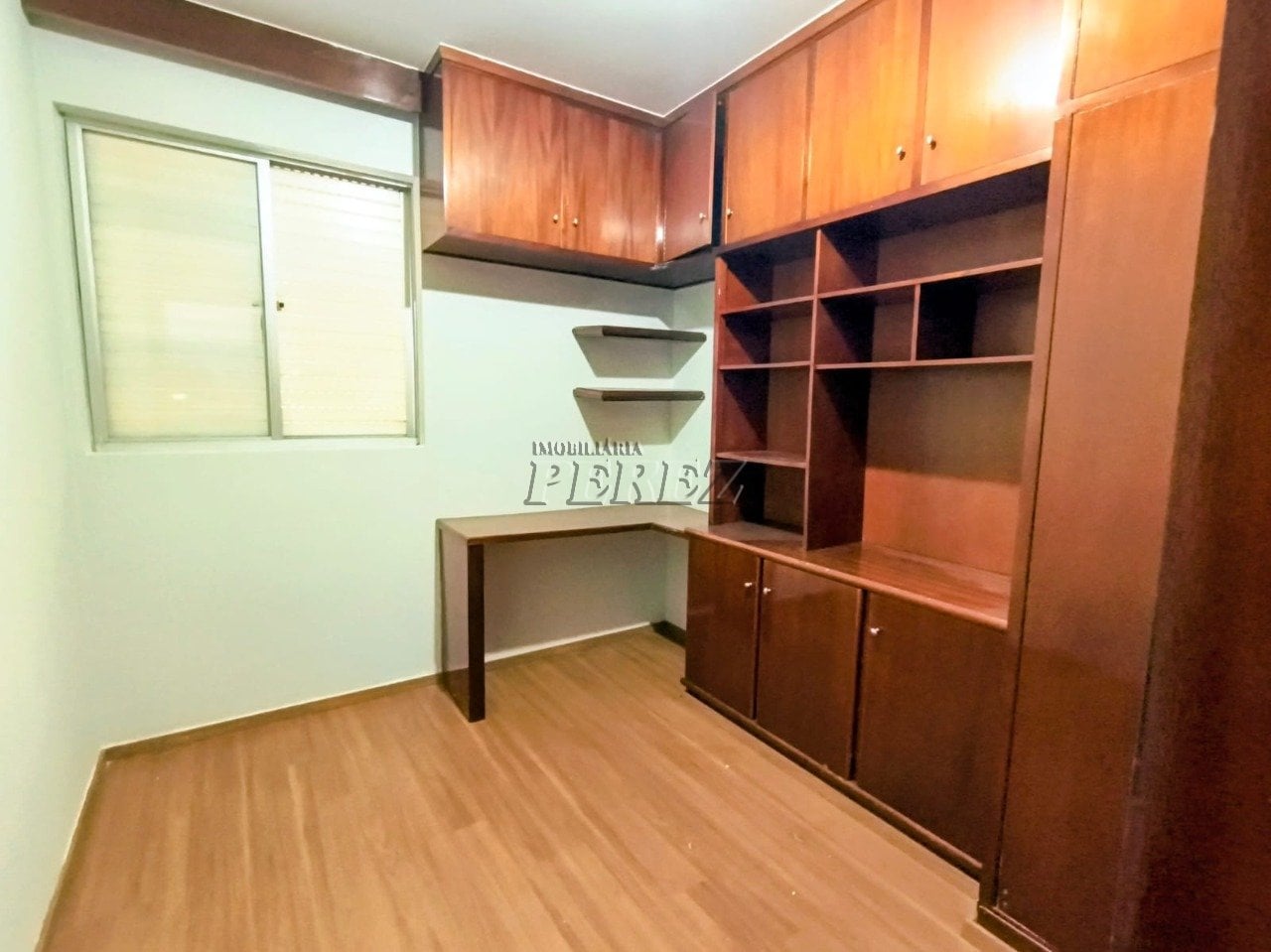 Apartamento à venda no centro de Londrina - Edifício Mediterranée
