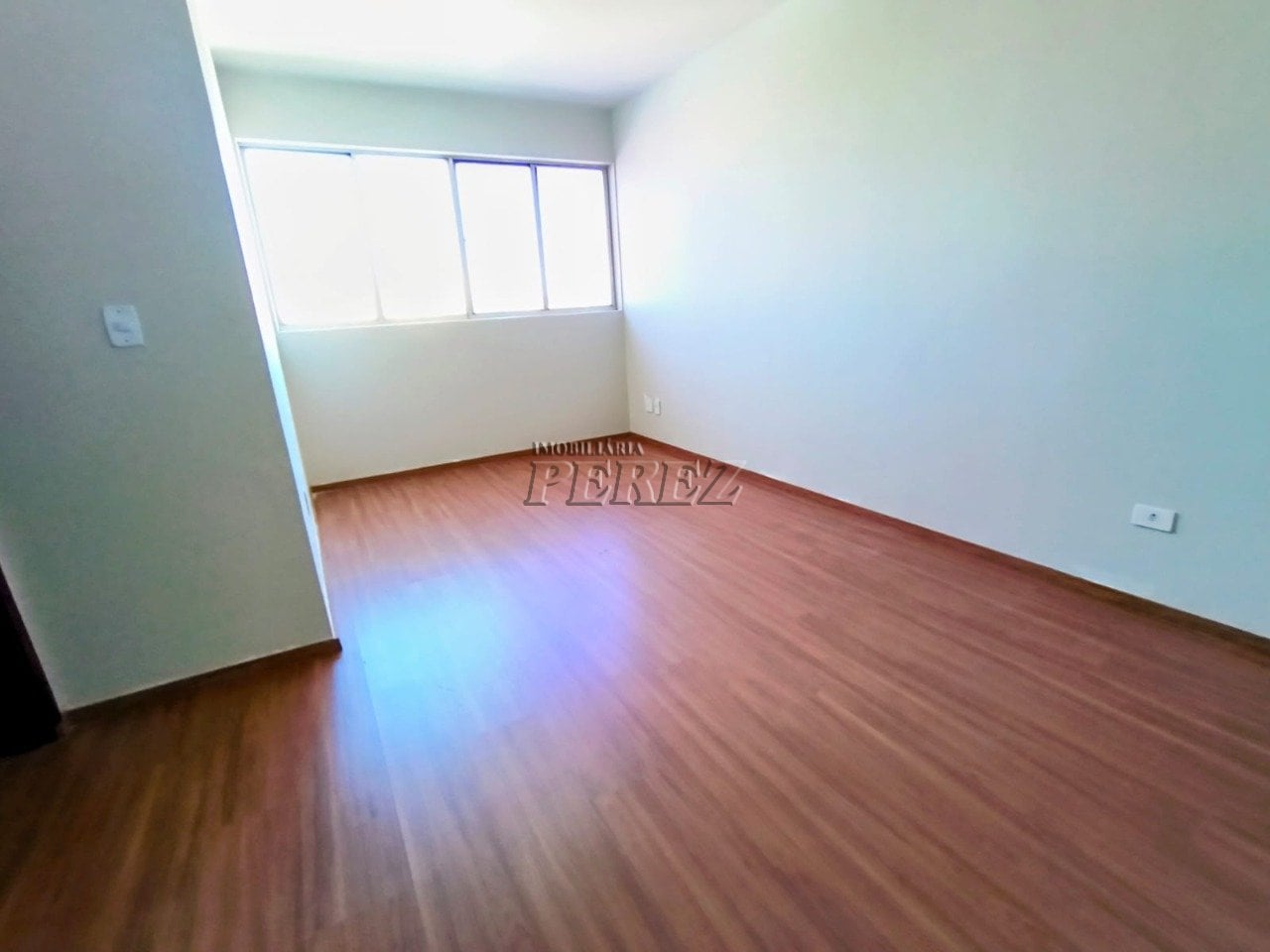 Apartamento à venda no centro de Londrina - Edifício Mediterranée