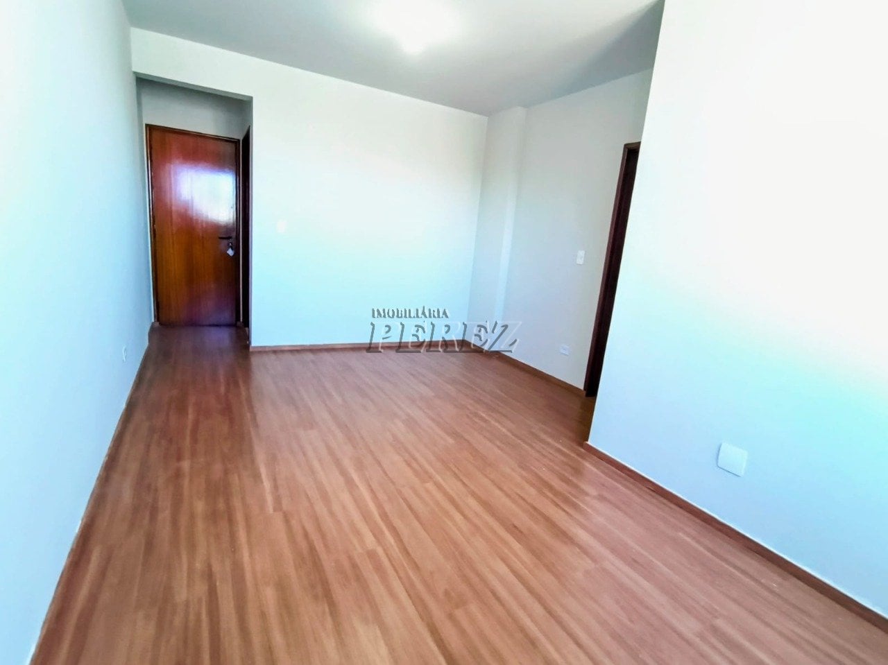 Apartamento à venda no centro de Londrina - Edifício Mediterranée
