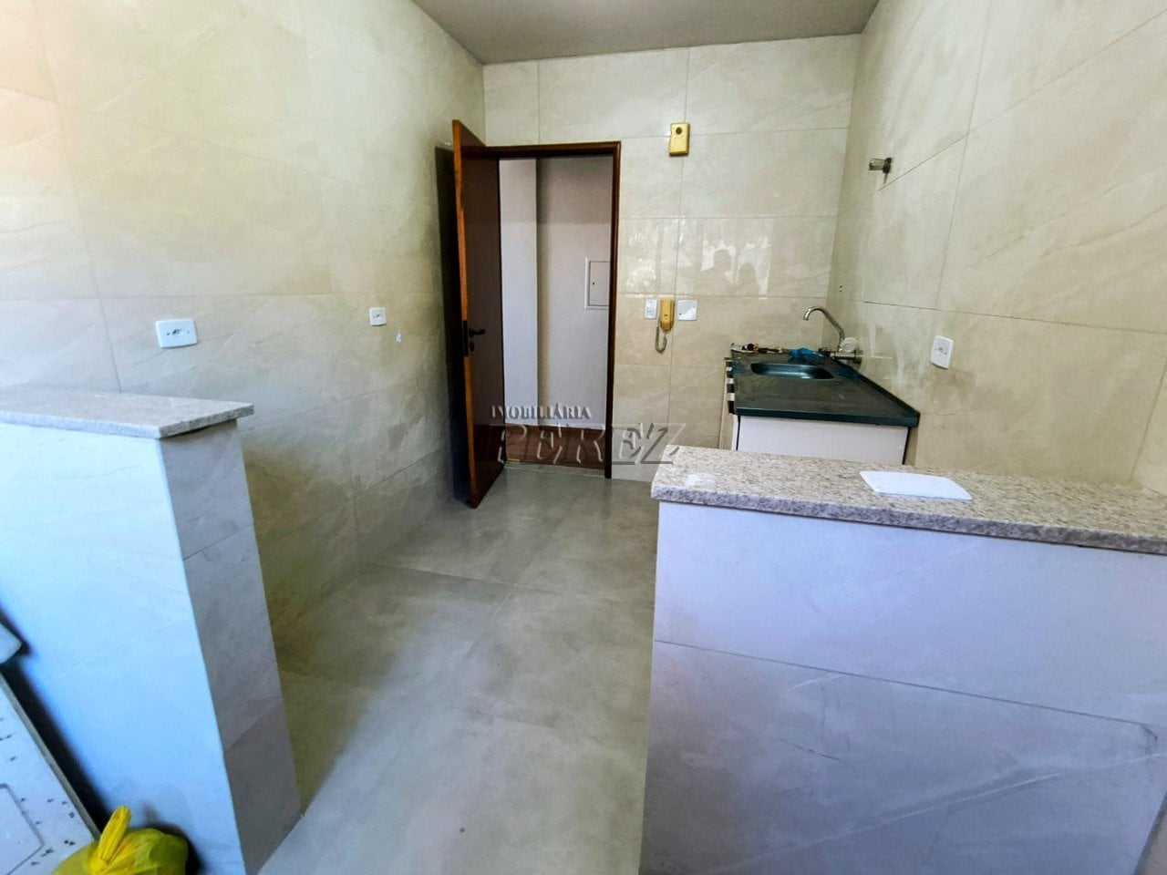 Apartamento à venda no centro de Londrina - Edifício Mediterranée