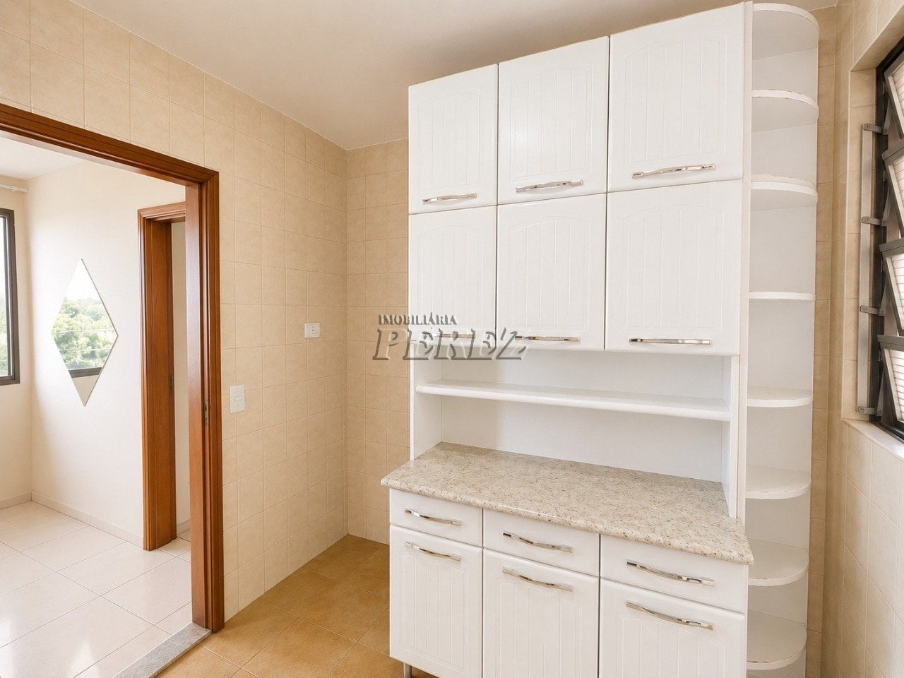 Apartamento à venda no Edifício San Martin - Centro de Londrina