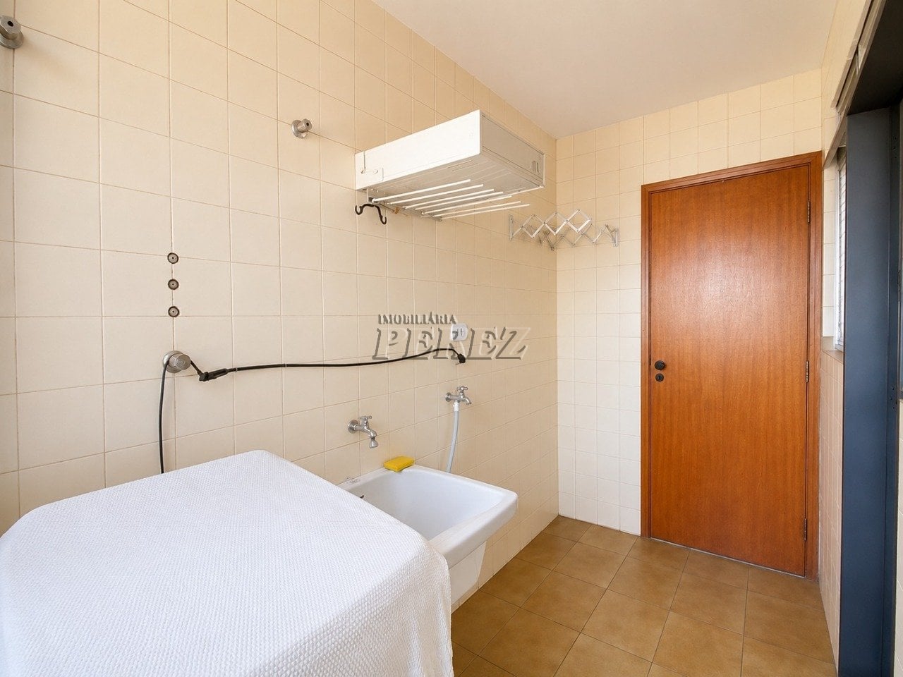 Apartamento à venda no Edifício San Martin - Centro de Londrina