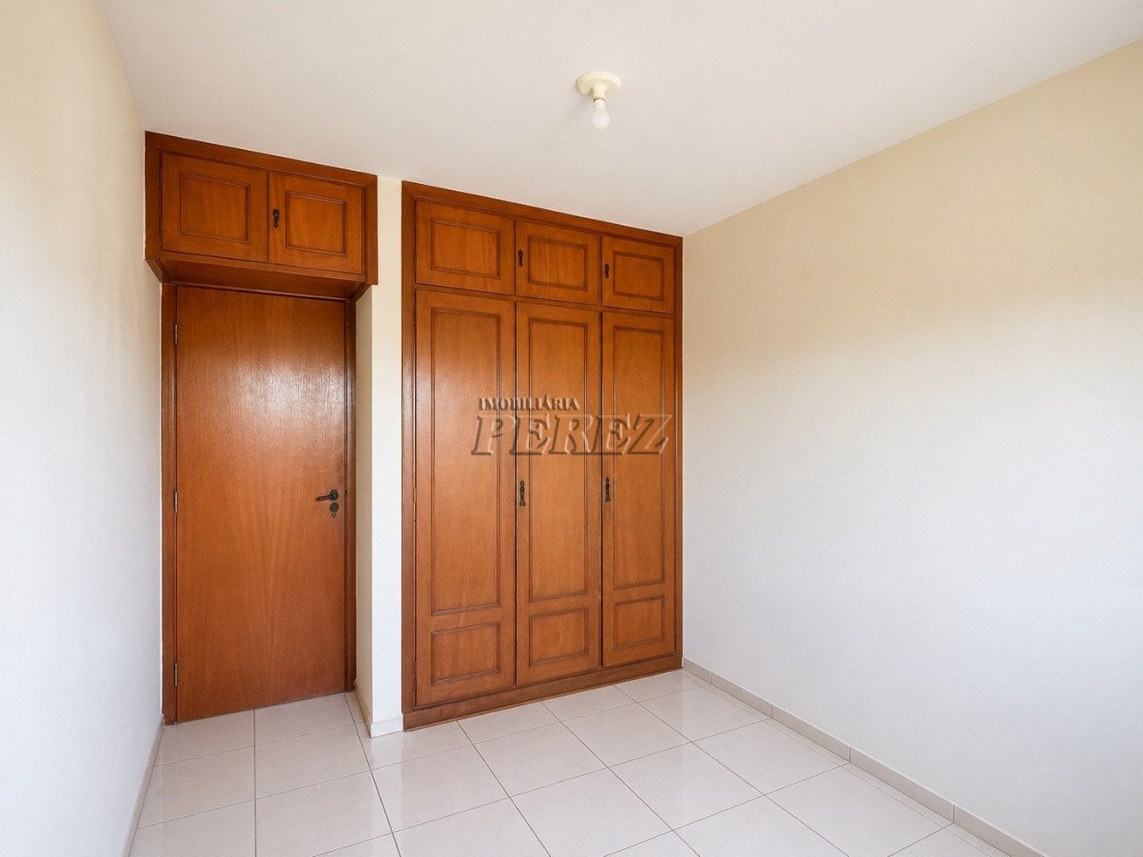 Apartamento à venda no Edifício San Martin - Centro de Londrina