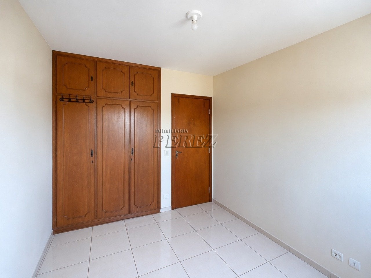 Apartamento à venda no Edifício San Martin - Centro de Londrina