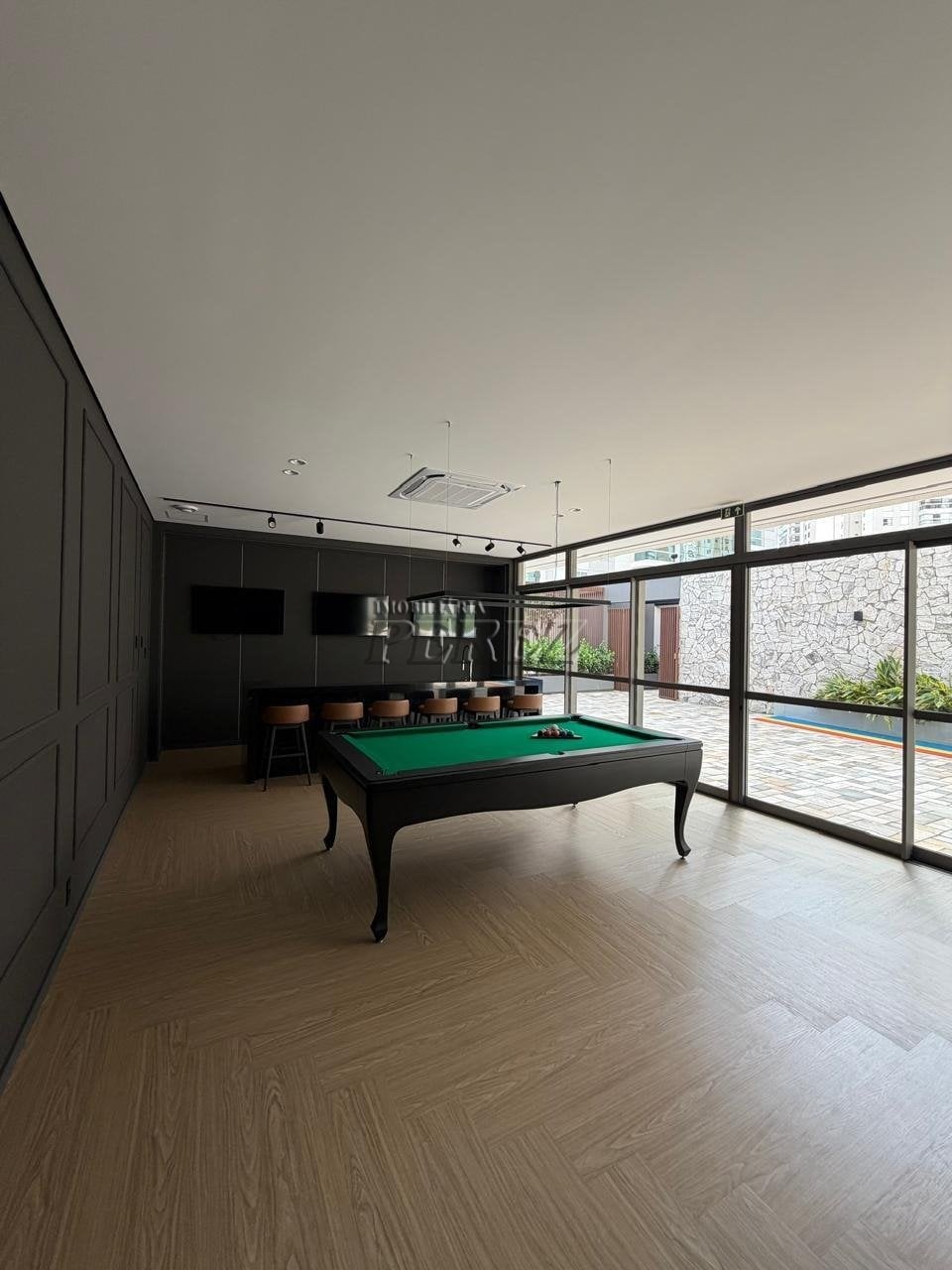 Apartamento à venda no Edifício Casa Palhano - Região sul de Londrina