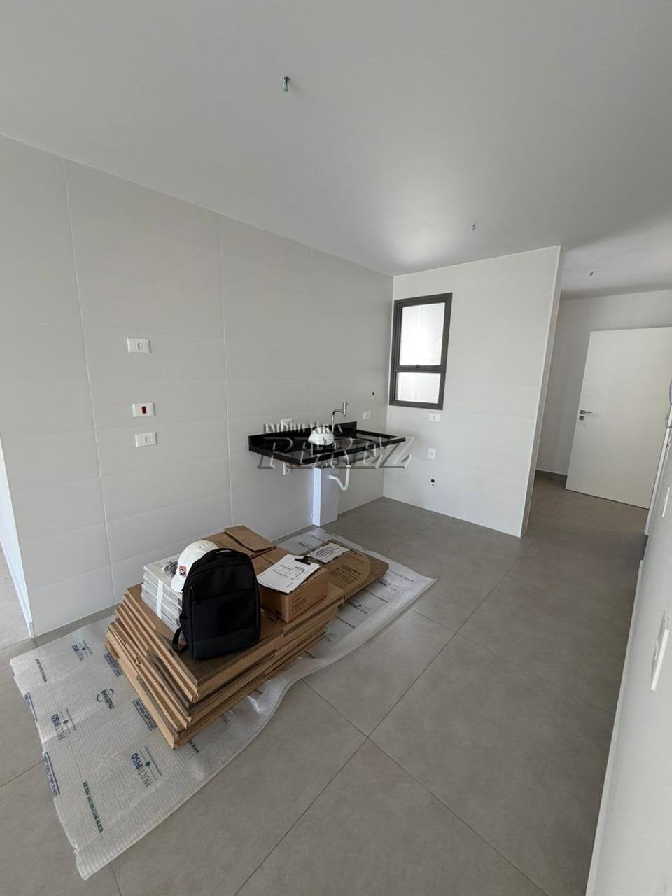 Apartamento à venda no Edifício Casa Palhano - Região sul de Londrina