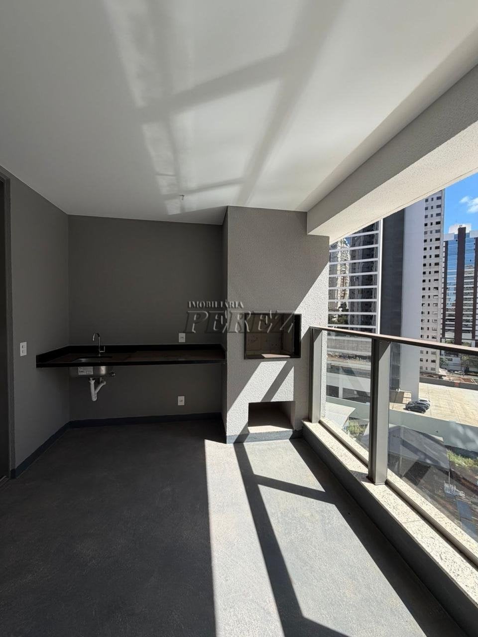 Apartamento à venda no Edifício Casa Palhano - Região sul de Londrina