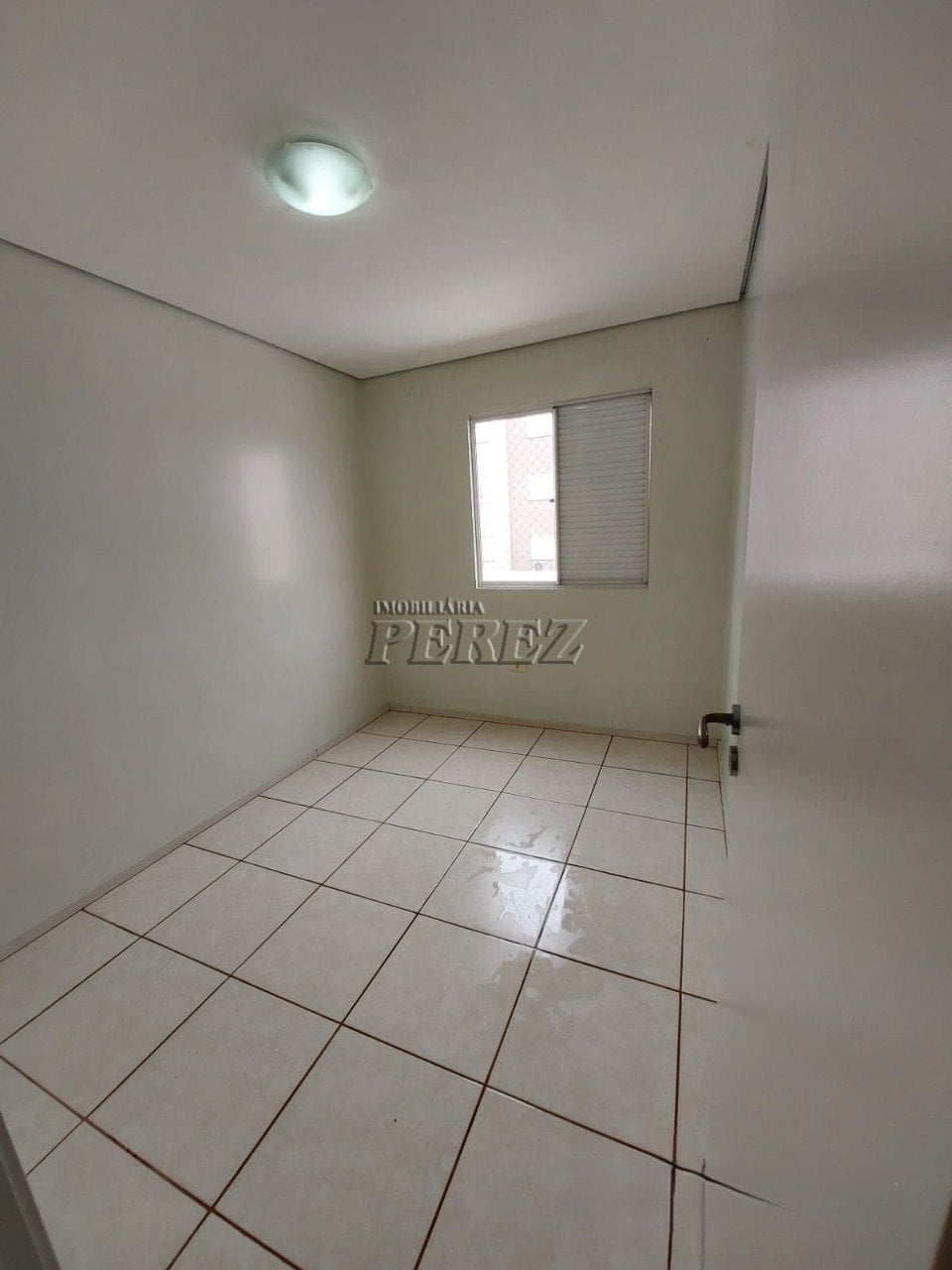 Apartamento para alugar no Residencial Portal das Américas em Cambé