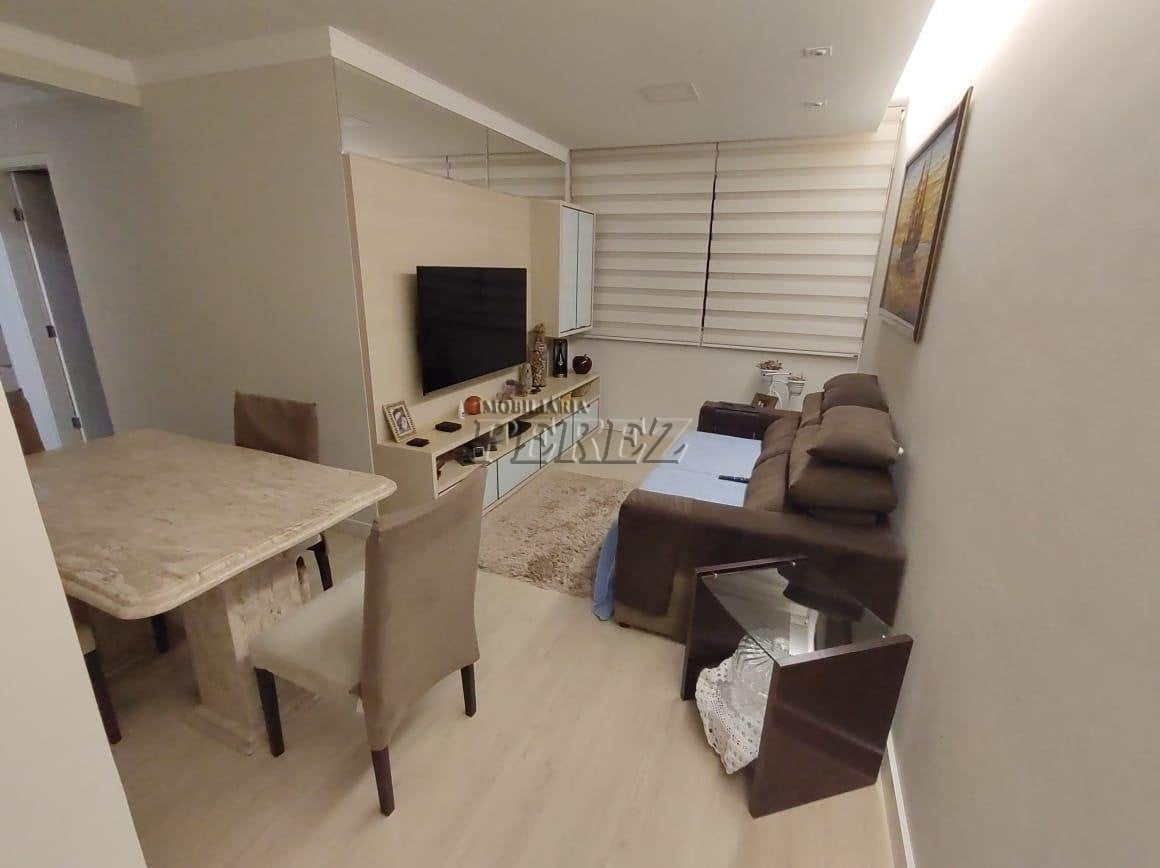 Apartamento à venda no Residencial Guarita em Maringá
