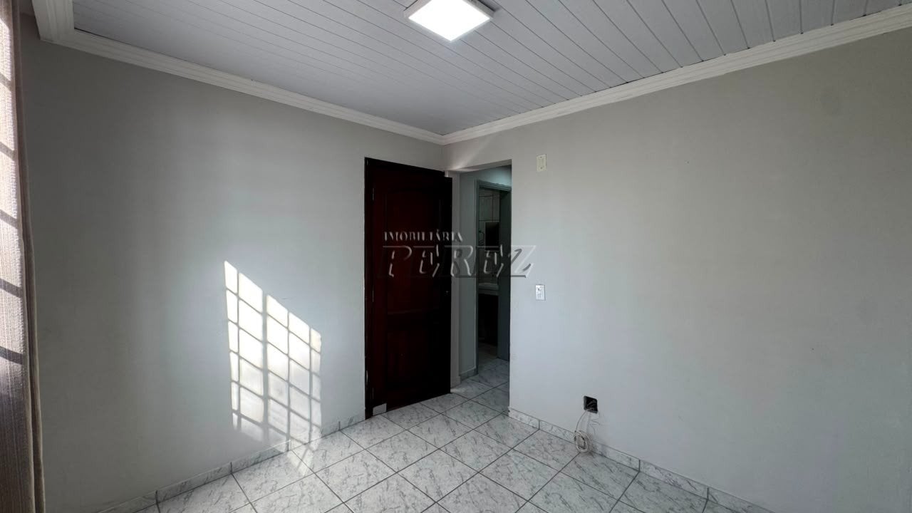 Casa em Condomínio para Locação na Região Leste de Londrina | Sobrado com 3 Quartos