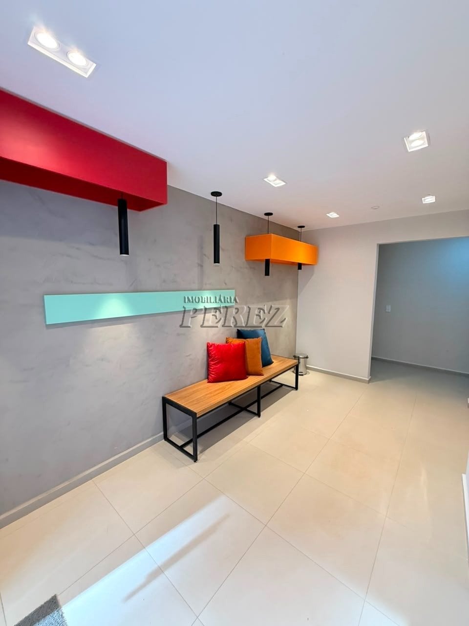 Apartamento para alugar no Edifício Morada dos Ventos, região leste de Londrina