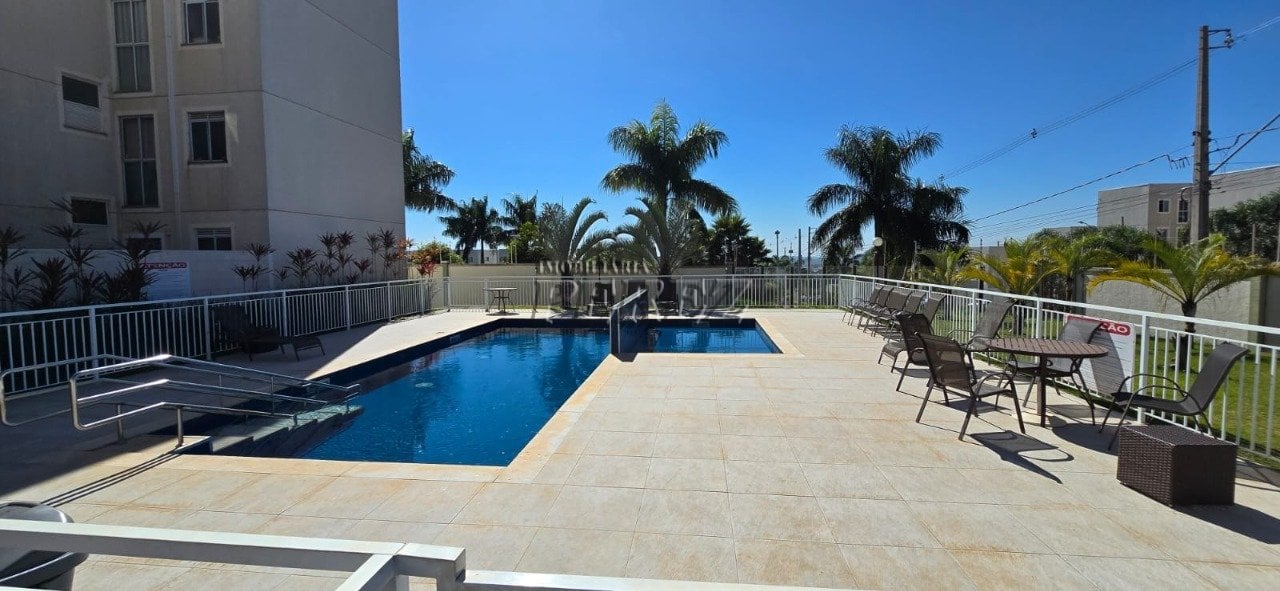 Apartamento à venda no Lago Di Lucerna na região leste de Londrina - Acquaville