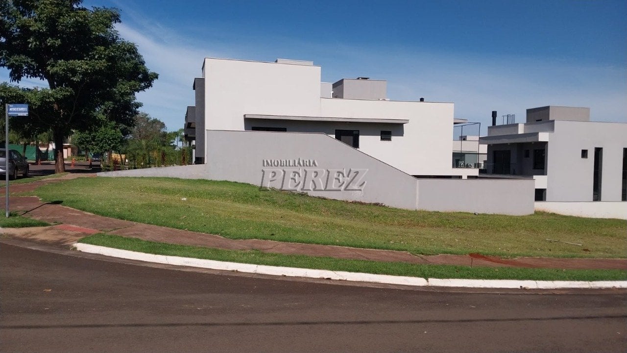 Terreno à venda no Parque Tauá Aranguá em Londrina