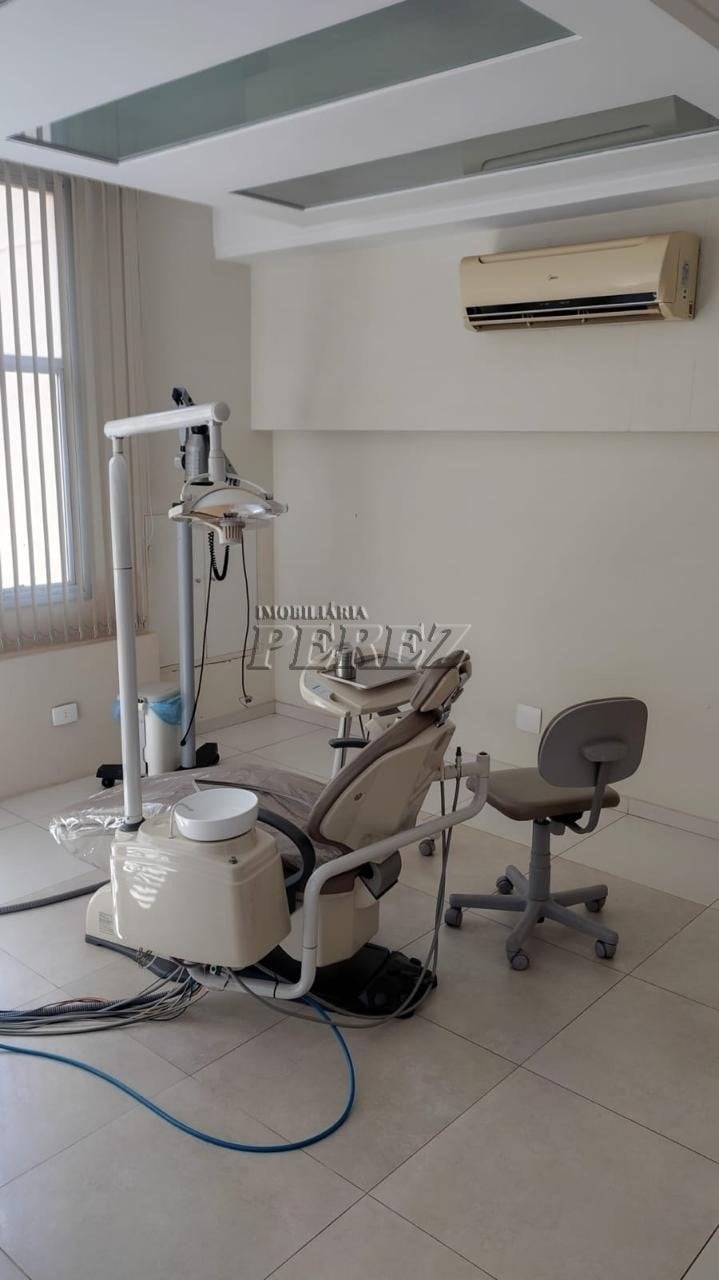 Sala comercial à venda no centro de Londrina - Rua Mato Grosso