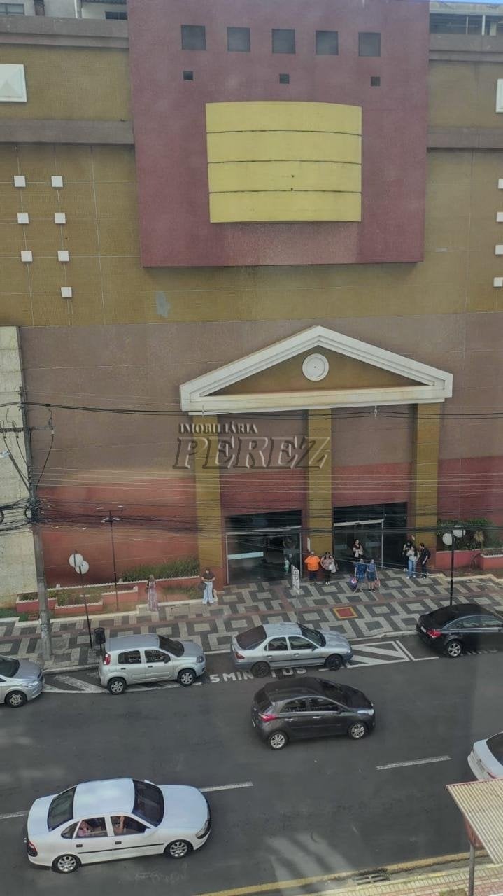 Sala comercial à venda no centro de Londrina - Rua Mato Grosso