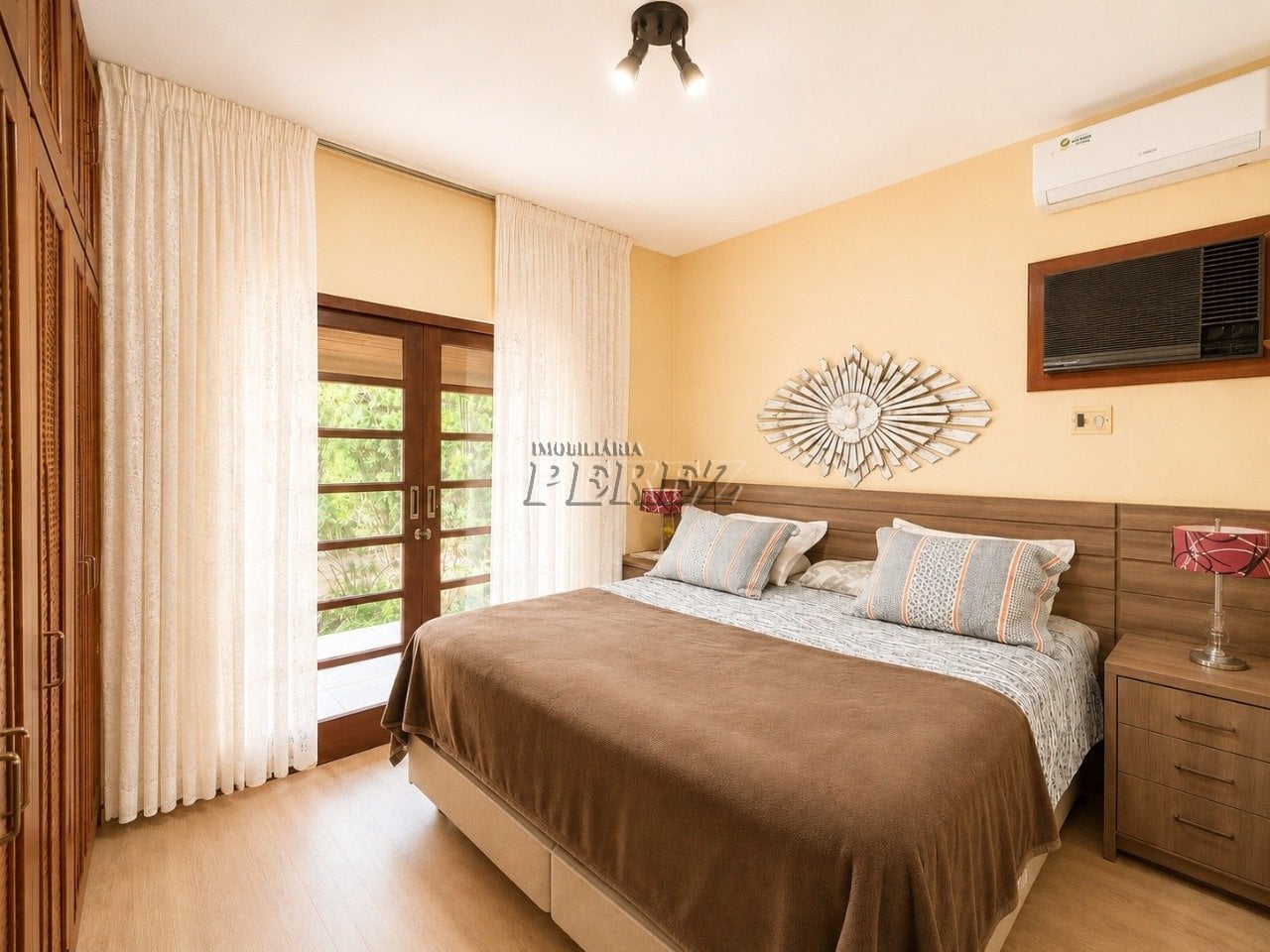 Casa à venda no Condomínio Green Village em Cambé