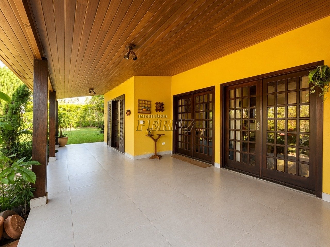 Casa à venda no Condomínio Green Village em Cambé