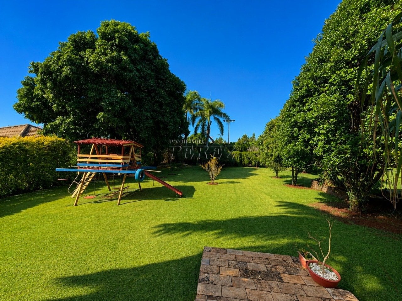 Casa à venda no Condomínio Green Village em Cambé