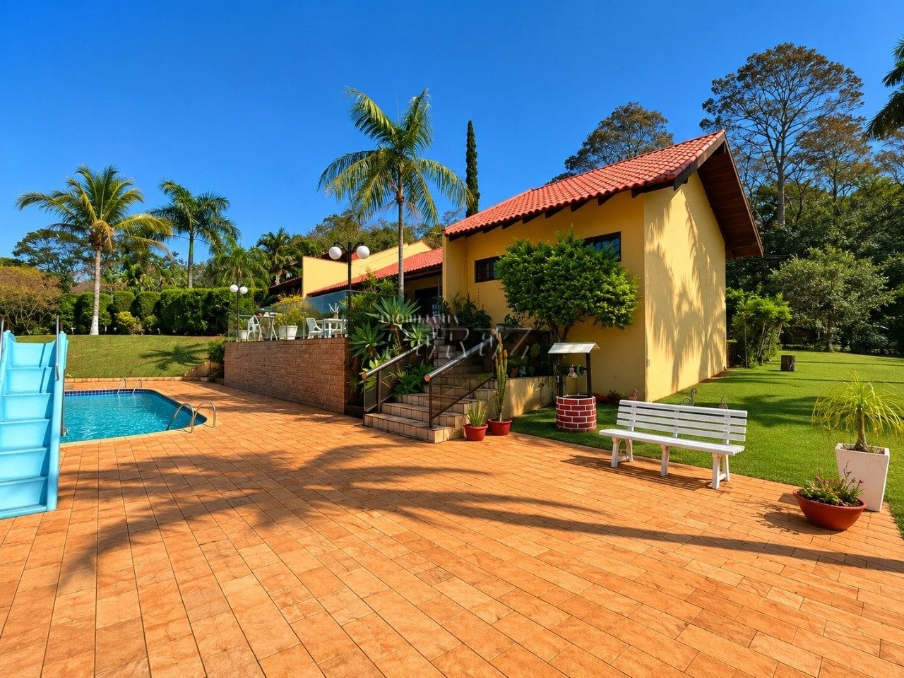 Casa à venda no Condomínio Green Village em Cambé