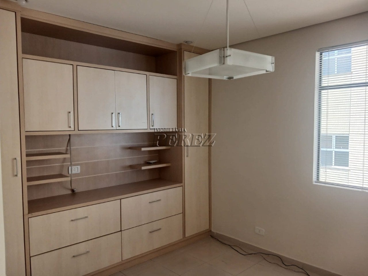Salas comerciais à venda no Edifício Costa Verde na Av. Higienópolis - Centro de Londrina