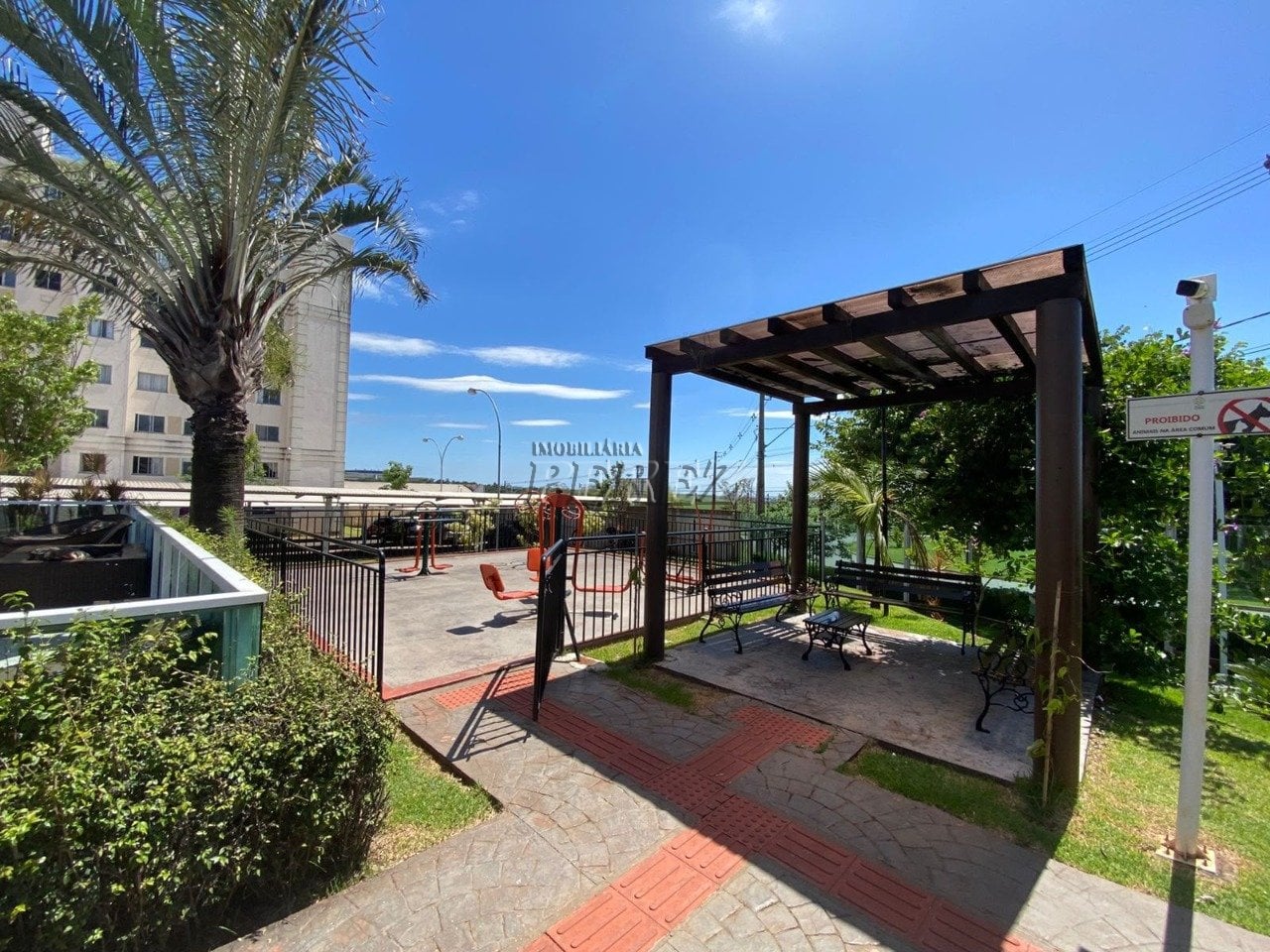 Apartamento à venda no Spazio Lyon - Região norte de Londrina