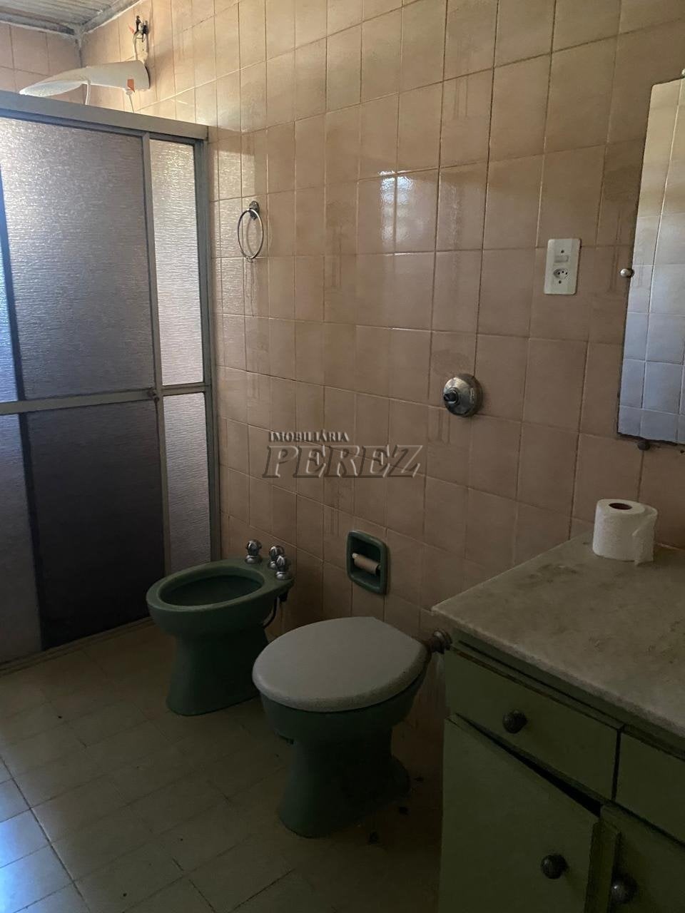 Terreno à venda no Jardim Bandeirantes, região oeste de Londrina