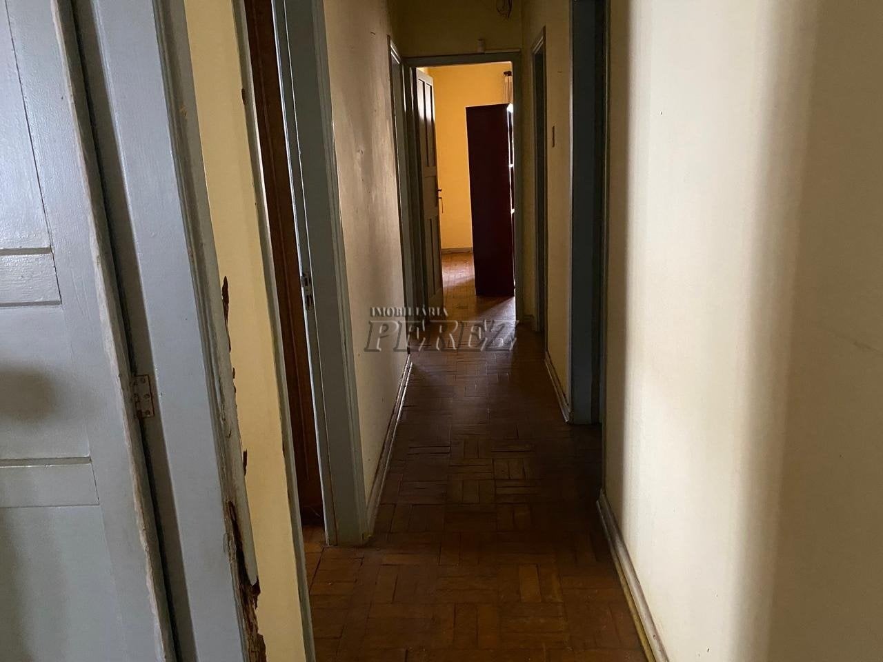 Terreno à venda no Jardim Bandeirantes, região oeste de Londrina