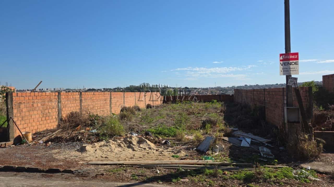 Terreno à venda no Jardim Maria Luiza - Região norte de Londrina. — foto principal
