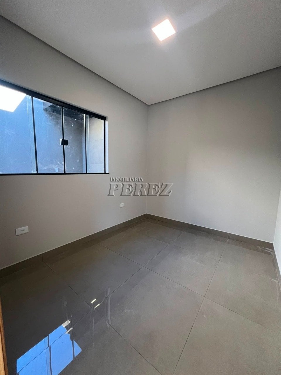 Casa à venda no Jardim Santo Amaro em Cambé