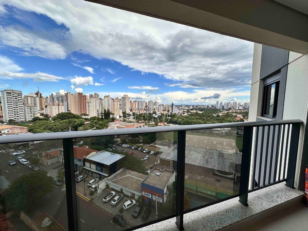 Apartamento Odyssey próximo ao Country Club de Londrina