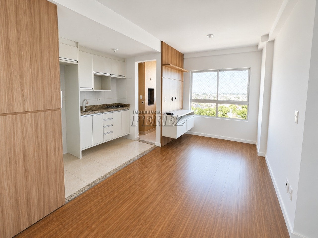 Amplo apartamento de 2 quartos no Edifício Morada Shangri-La em Londrina