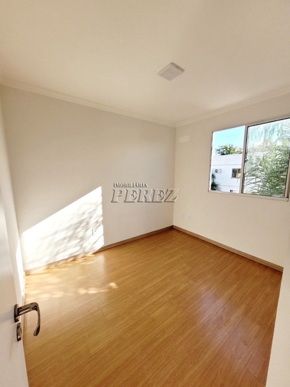 Apartamento à venda em Cambe - Residencial Lanin
