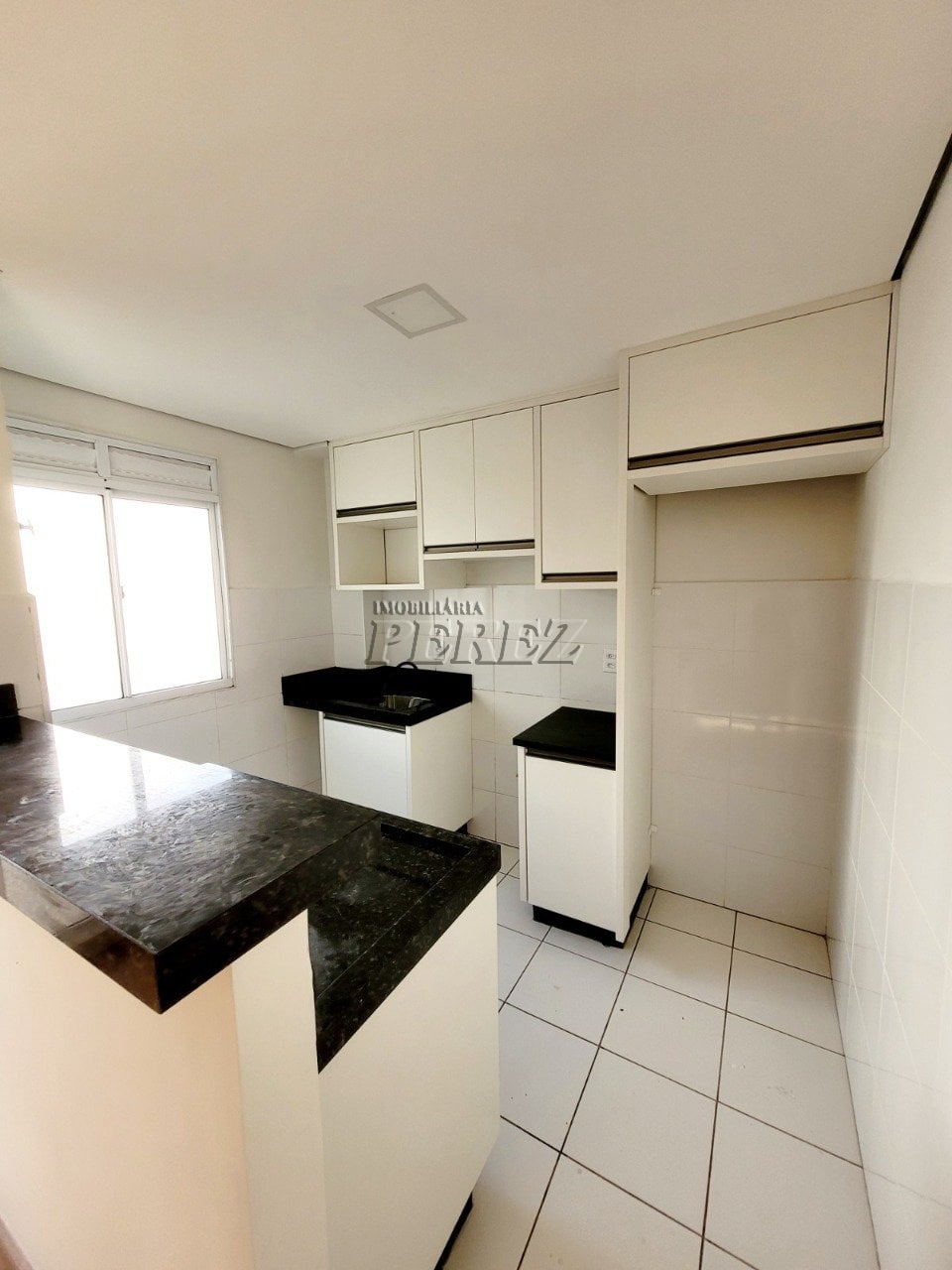 Apartamento à venda em Cambe - Residencial Lanin