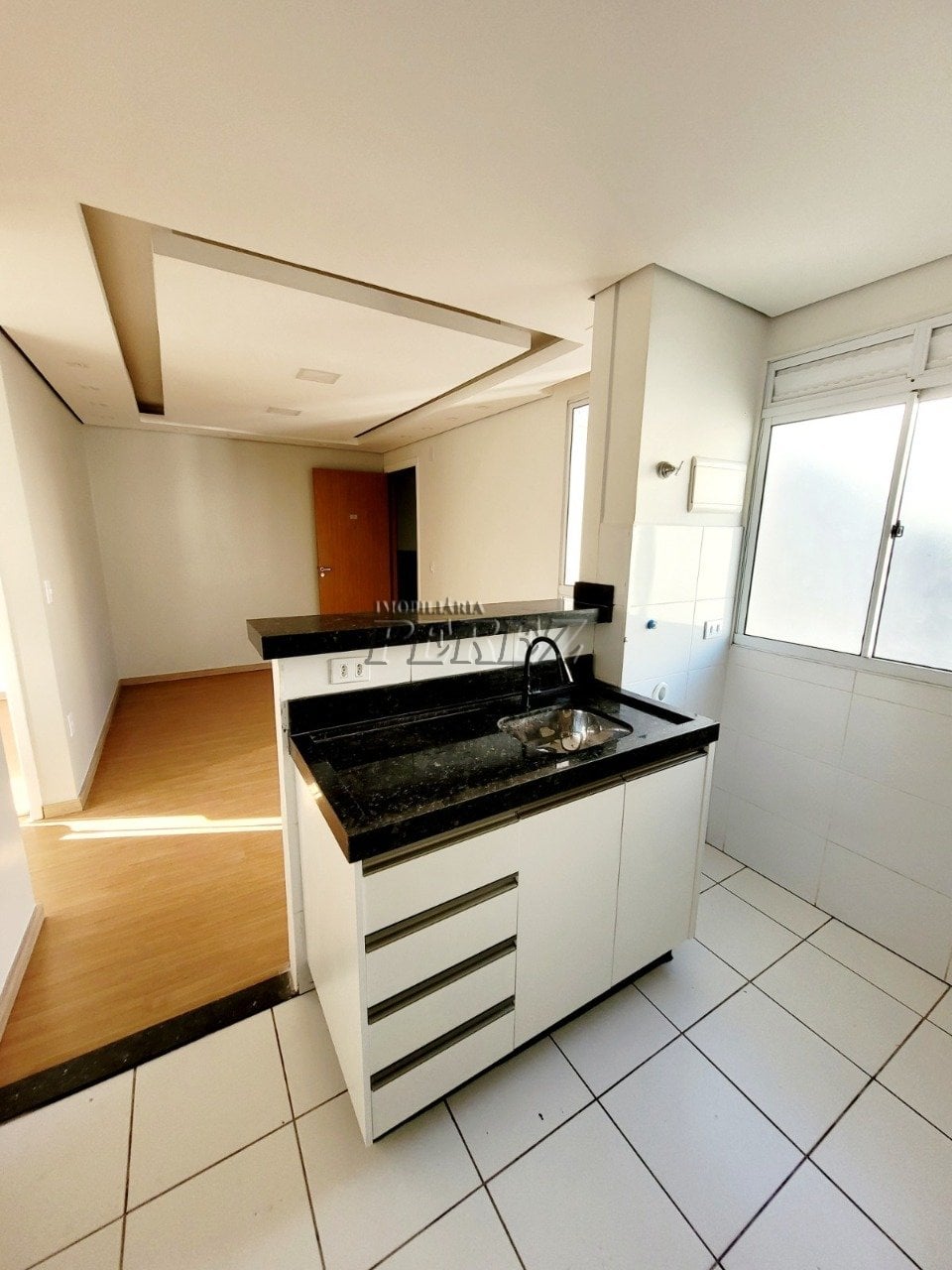Apartamento à venda em Cambe - Residencial Lanin