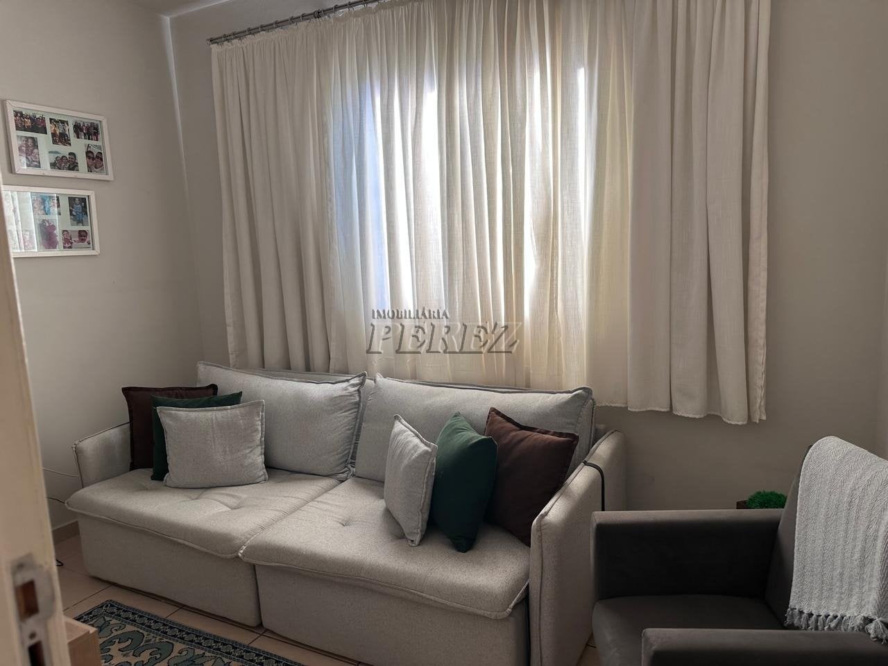 Apartamento à venda no Edificio Villa Bella Residence, na região leste de Londrina