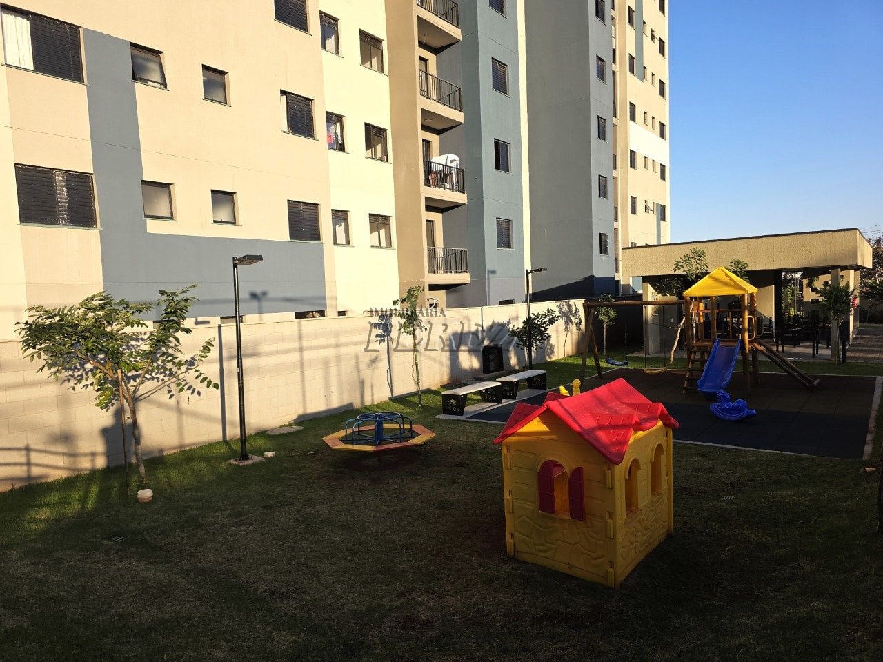 Apartamento para alugar no Edifício Ever - Região norte de Londrina